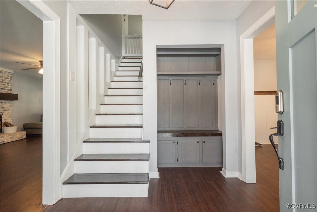 New Kent, Virginia 23124, United States, 4 Bedrooms Bedrooms, ,3 BathroomsBathrooms,Residential,Pending,15375