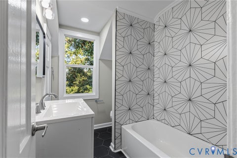 Tiny photo for 2606 Hawthorne Avenue, Richmond, VA 23222 (MLS # 2627194)