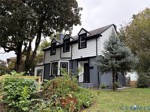 Tiny photo for 2606 Hawthorne Avenue, Richmond, VA 23222 (MLS # 2627194)