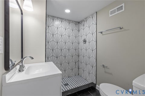 Tiny photo for 2606 Hawthorne Avenue, Richmond, VA 23222 (MLS # 2627194)