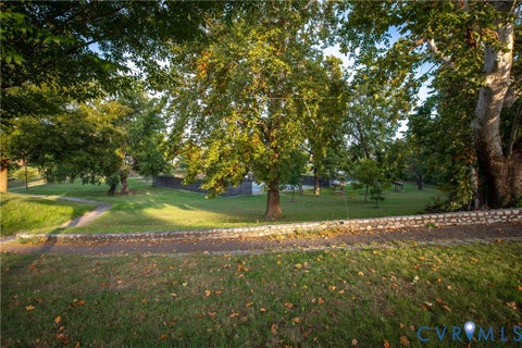 Tiny photo for 2606 Hawthorne Avenue, Richmond, VA 23222 (MLS # 2627194)