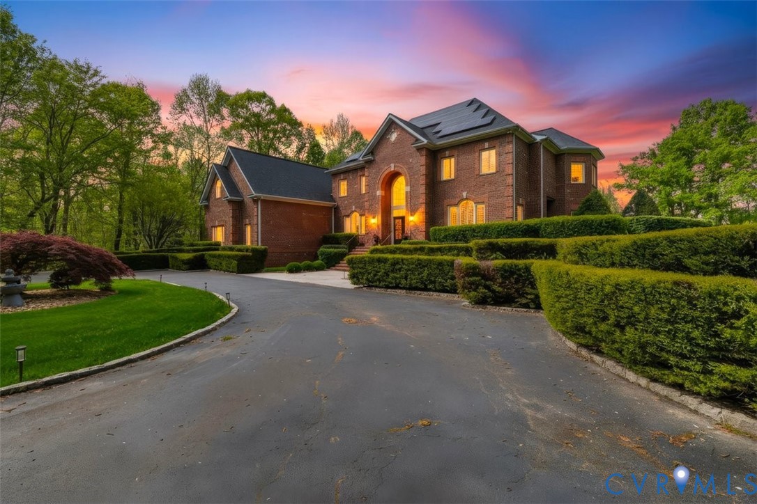 402 Rivers Bend Circle