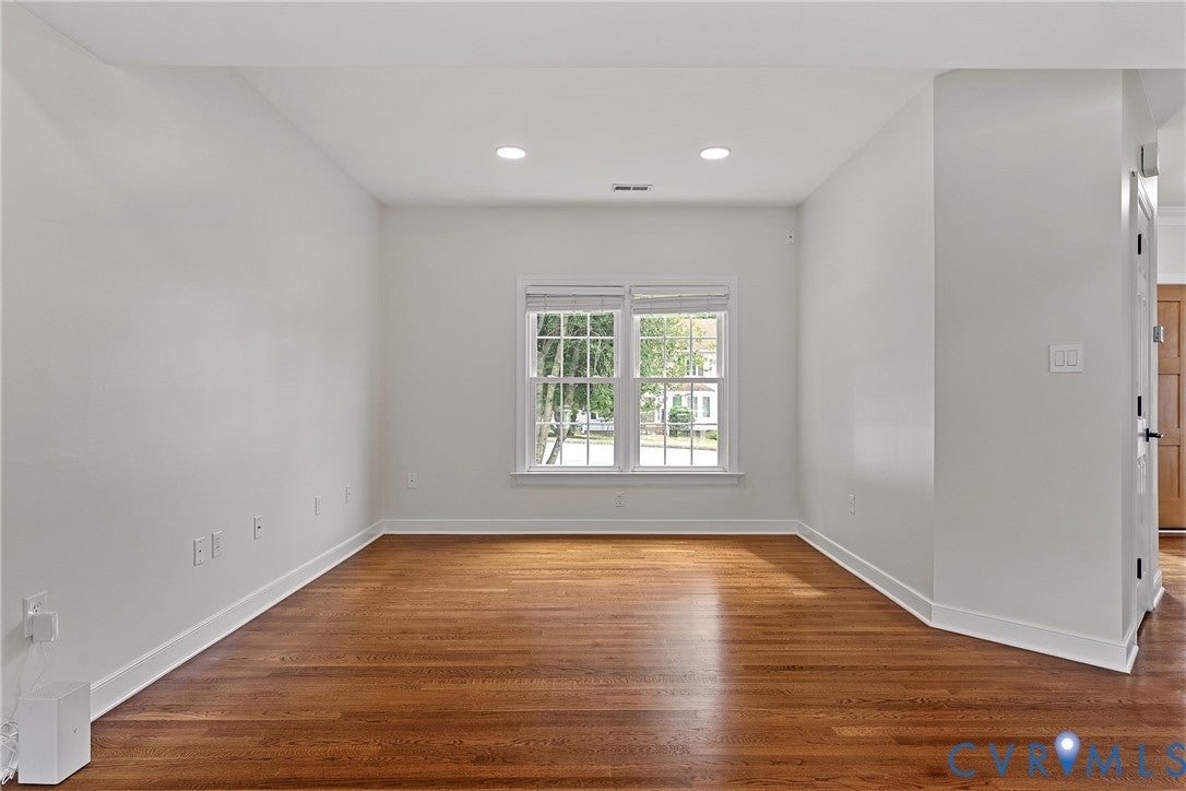 11100 Glen Hollow Court
