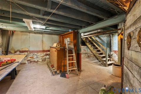 Tiny photo for 210 W Graham Road, Richmond, VA 23222 (MLS # 2628344)