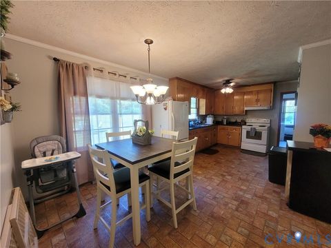 Tiny photo for 28153 N James Madison Highway, New Canton, VA 23123 (MLS # 2529186)