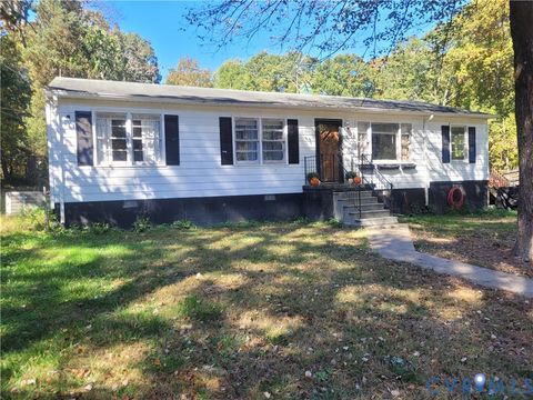 Photo of 28153 N James Madison Highway, New Canton, VA 23123 (MLS # 2529186)