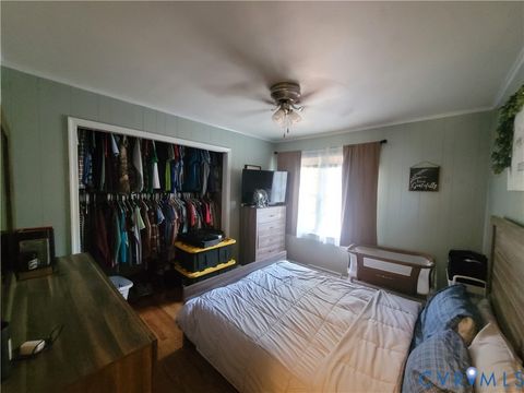 Tiny photo for 28153 N James Madison Highway, New Canton, VA 23123 (MLS # 2529186)
