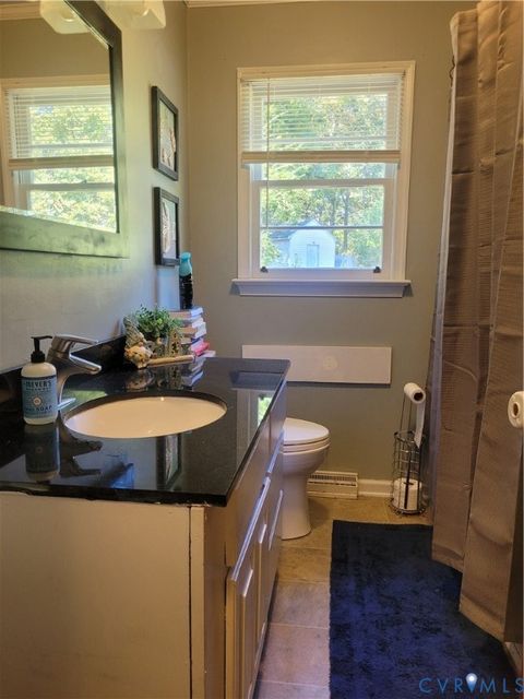 Tiny photo for 28153 N James Madison Highway, New Canton, VA 23123 (MLS # 2529186)