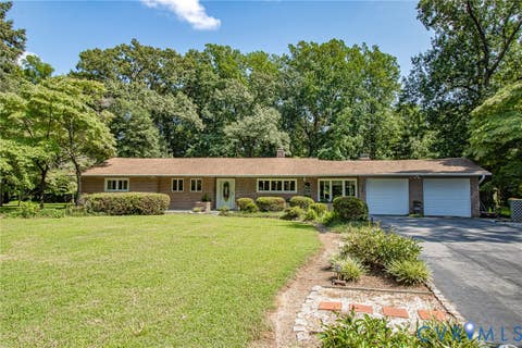 Photo of 810 Mansion Drive, Hopewell, VA 23860 (MLS # 2621704)