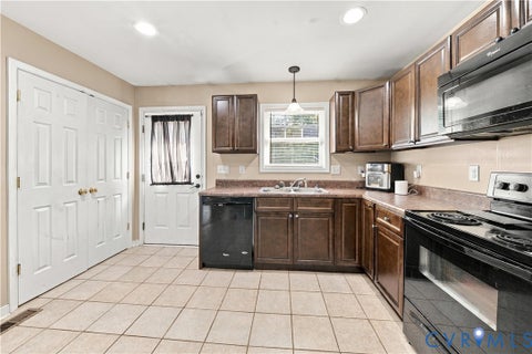 Tiny photo for 10121 Ashglade Court, Ashland, VA 23005 (MLS # 2624989)