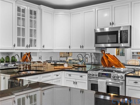 Tiny photo for 1435 Floyd Avenue #204, Richmond, VA 23220 (MLS # 2610826)
