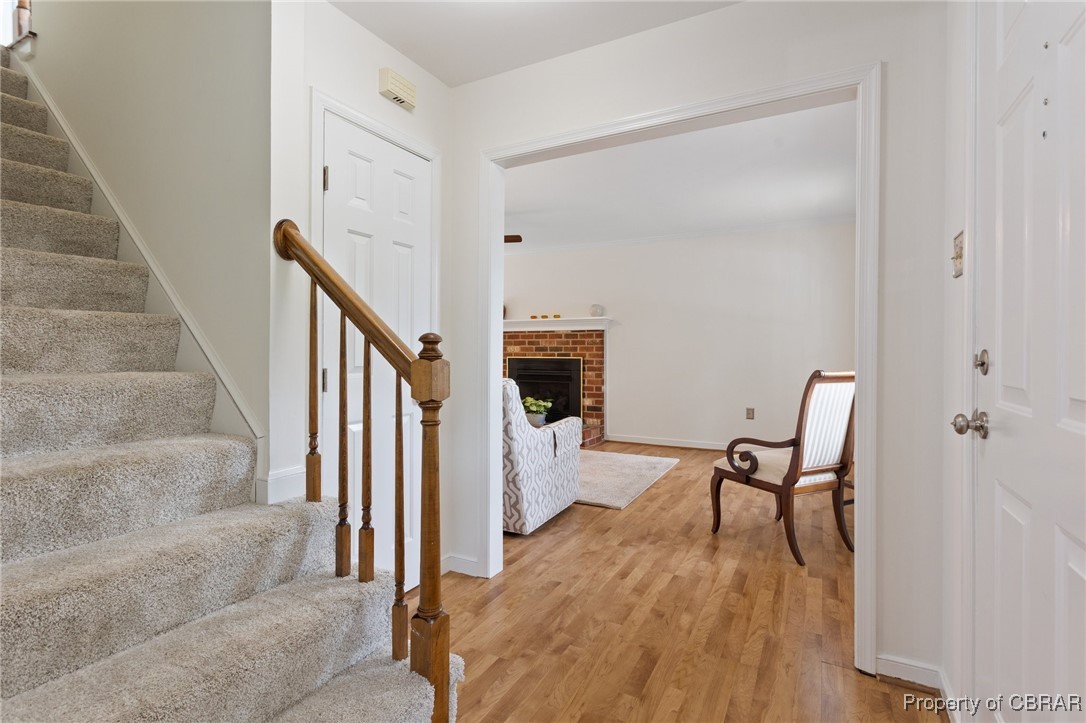 5115 Fairlake