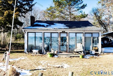 Tiny photo for 611 Jones Point Beach Road, Laneview, VA 22504 (MLS # 2603845)