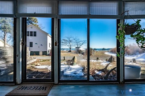 Tiny photo for 611 Jones Point Beach Road, Laneview, VA 22504 (MLS # 2603845)