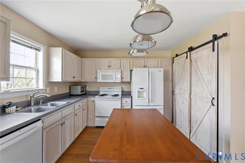 Tiny photo for 6916 Dartmouth Avenue, Glen Allen, VA 23226 (MLS # 2607898)