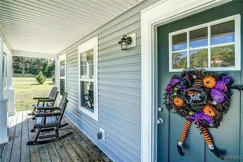 A home in Bumpass