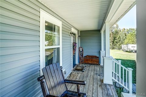 A home in Bumpass