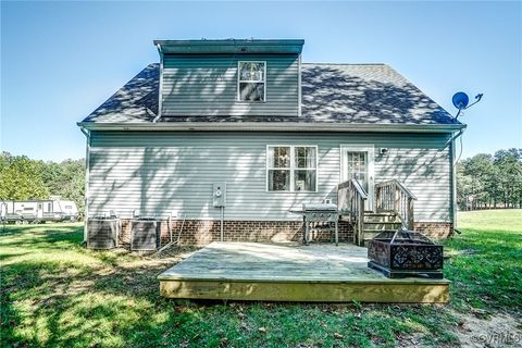 A home in Bumpass