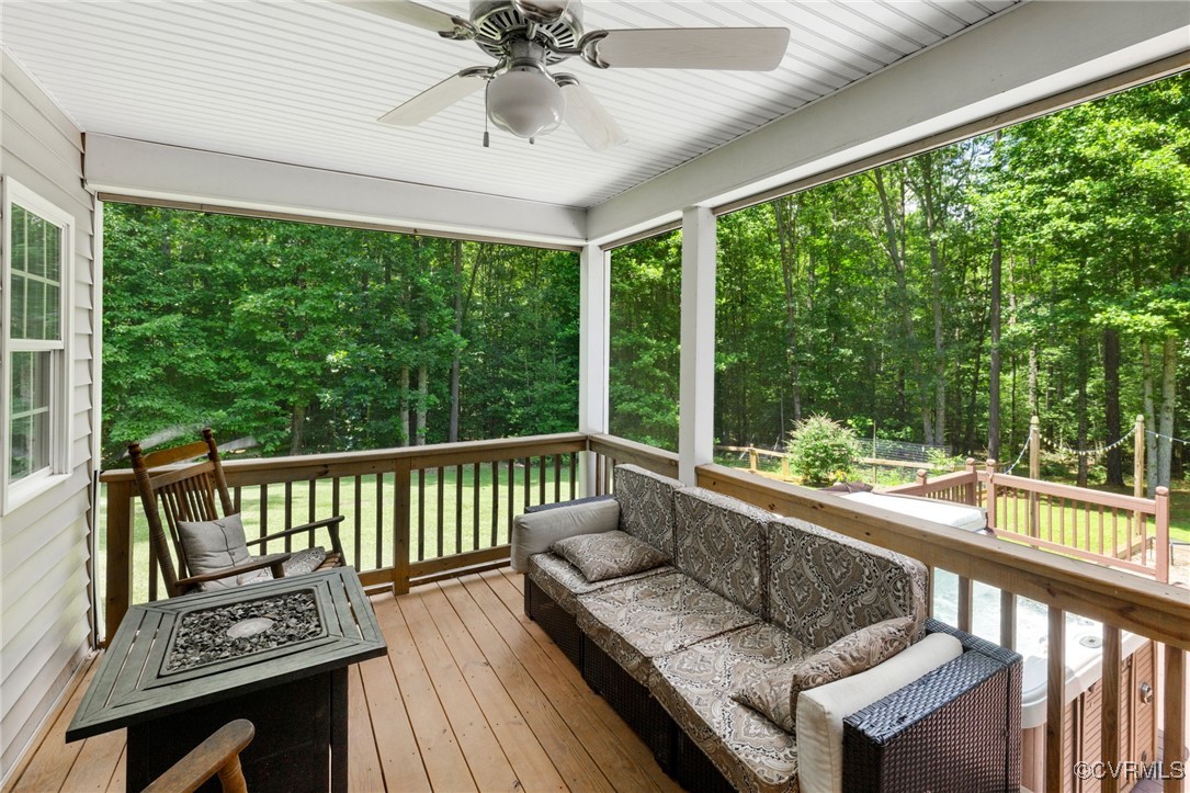 Powhatan, Virginia 23139, United States, 4 Bedrooms Bedrooms, ,3 BathroomsBathrooms,Residential,Active,173866