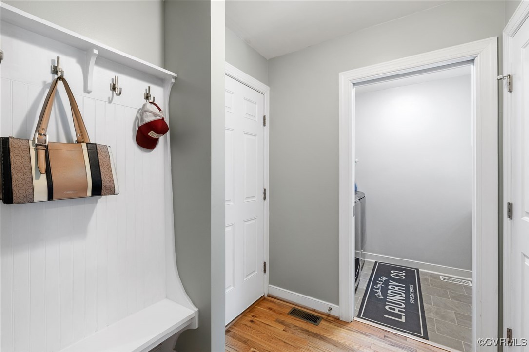 Powhatan, Virginia 23139, United States, 4 Bedrooms Bedrooms, ,3 BathroomsBathrooms,Residential,Active,173866