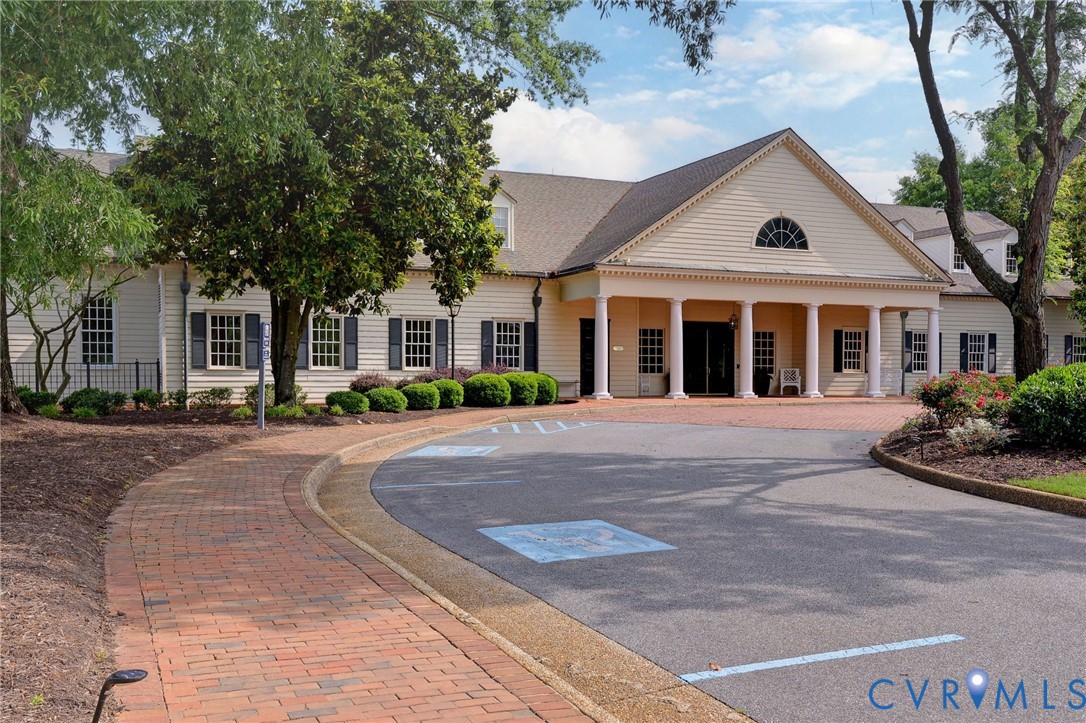 Williamsburg, Virginia 23188, United States, 4 Bedrooms Bedrooms, ,3 BathroomsBathrooms,Residential,Active,188930