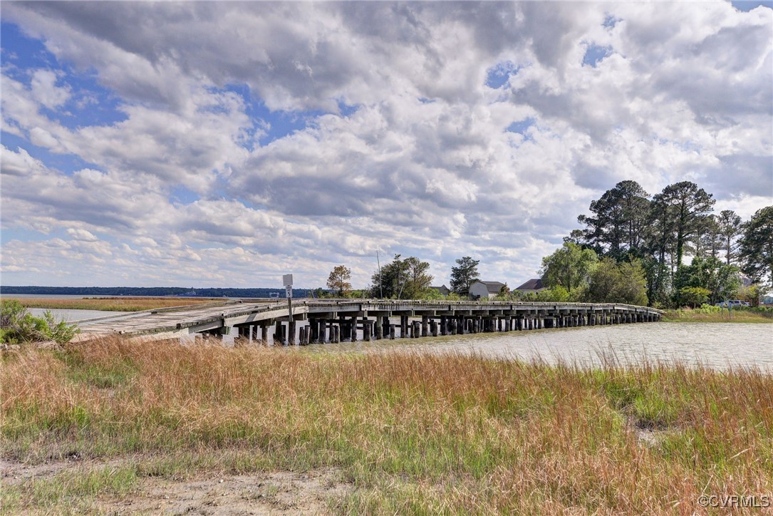 6454 Carmines Island Lane