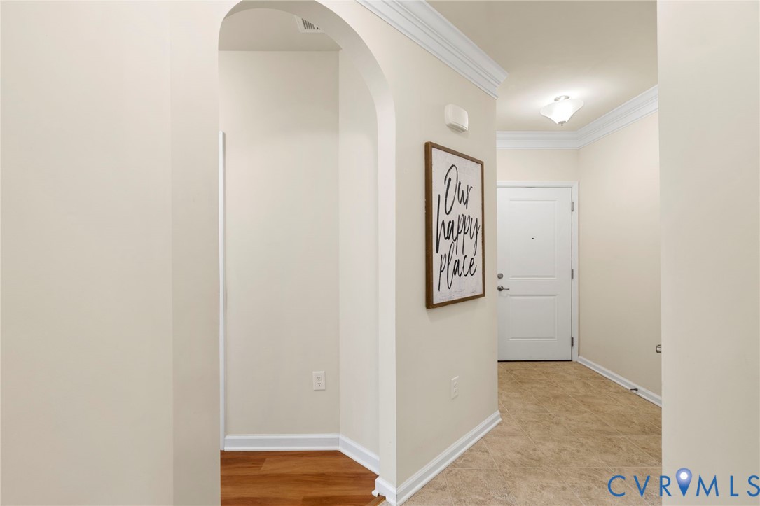 1201 Westwood Village Lane 204