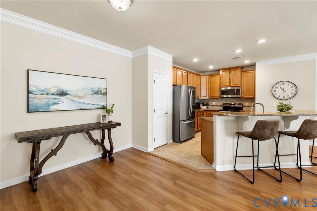 1201 Westwood Village Lane 204