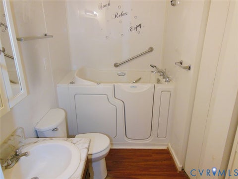 Tiny photo for 806 Fahey Circle, Chesterfield, VA 23236 (MLS # 2624065)