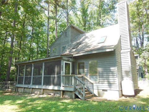 Tiny photo for 806 Fahey Circle, Chesterfield, VA 23236 (MLS # 2624065)