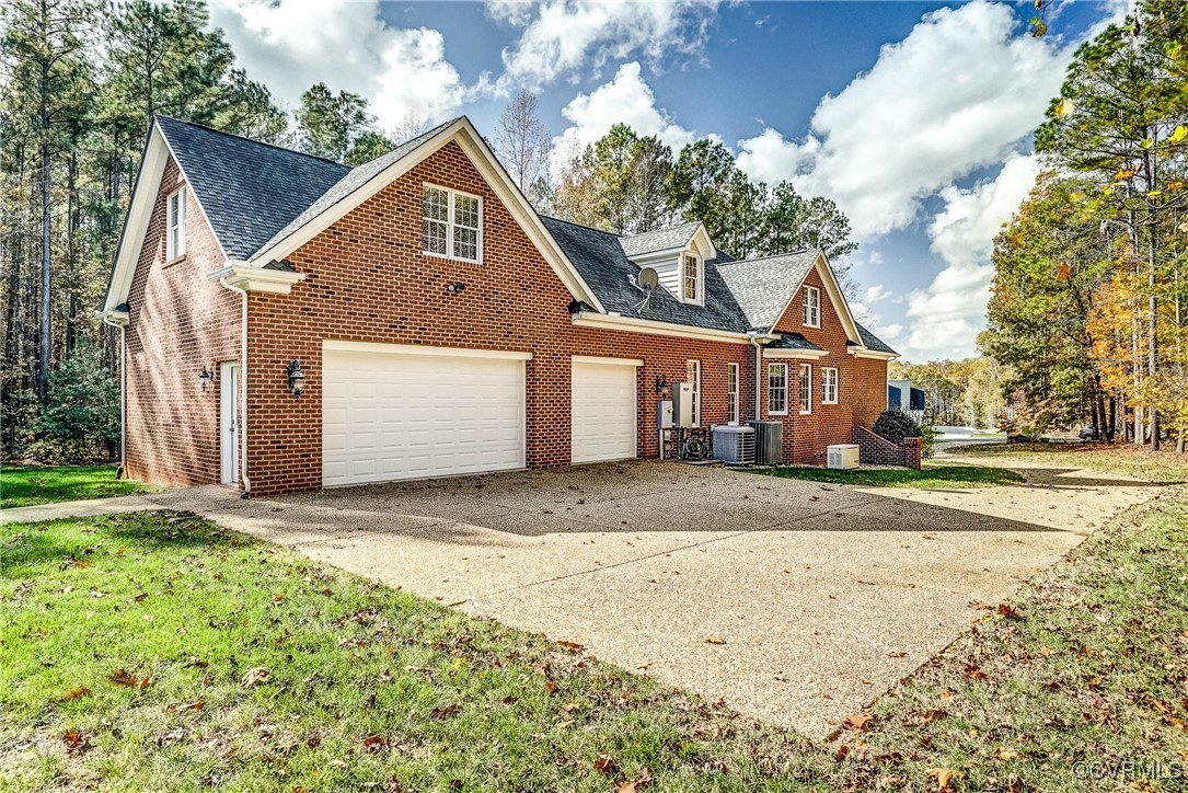 15237 Isle Pines Drive