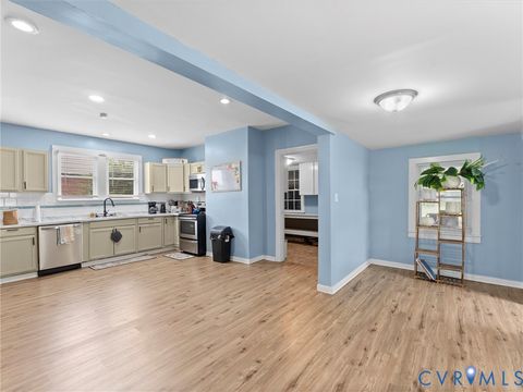 Tiny photo for 509 Harding Street, Petersburg, VA 23803 (MLS # 2618214)