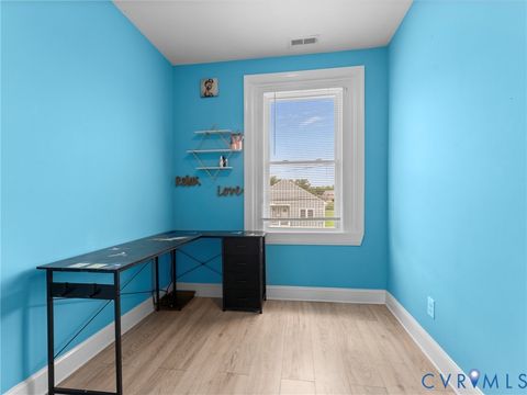 Tiny photo for 509 Harding Street, Petersburg, VA 23803 (MLS # 2618214)