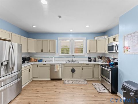 Tiny photo for 509 Harding Street, Petersburg, VA 23803 (MLS # 2618214)