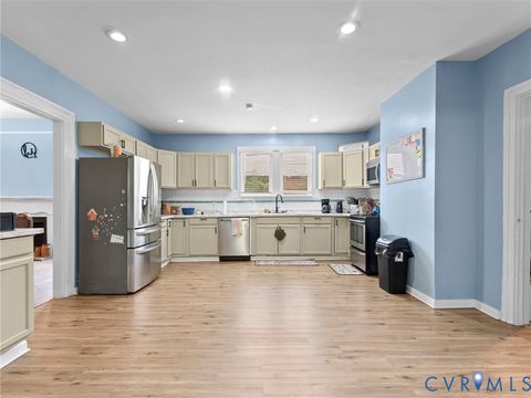 Tiny photo for 509 Harding Street, Petersburg, VA 23803 (MLS # 2618214)