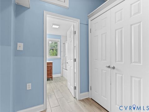 Tiny photo for 509 Harding Street, Petersburg, VA 23803 (MLS # 2618214)