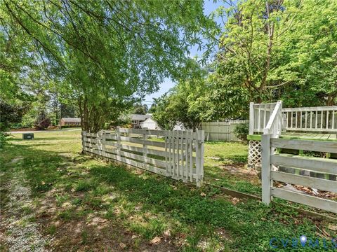 Tiny photo for 110 Gatewood Avenue, Crewe, VA 23930 (MLS # 2613702)