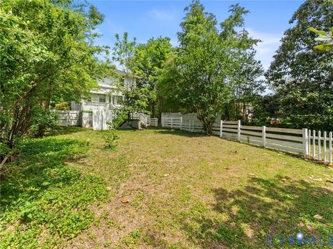 Tiny photo for 110 Gatewood Avenue, Crewe, VA 23930 (MLS # 2613702)