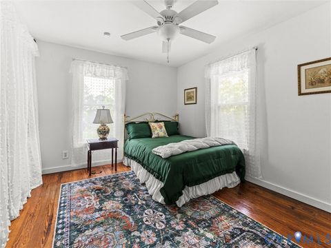 Tiny photo for 110 Gatewood Avenue, Crewe, VA 23930 (MLS # 2613702)