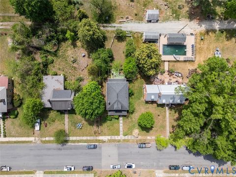 Tiny photo for 110 Gatewood Avenue, Crewe, VA 23930 (MLS # 2613702)