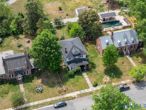 Tiny photo for 110 Gatewood Avenue, Crewe, VA 23930 (MLS # 2613702)