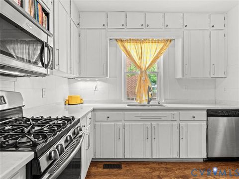 Tiny photo for 110 Gatewood Avenue, Crewe, VA 23930 (MLS # 2613702)