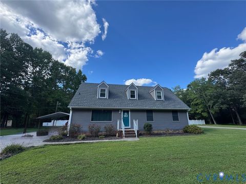 Photo of 13300 Bradley Bridge Road, Chester, VA 23831 (MLS # 2607119)