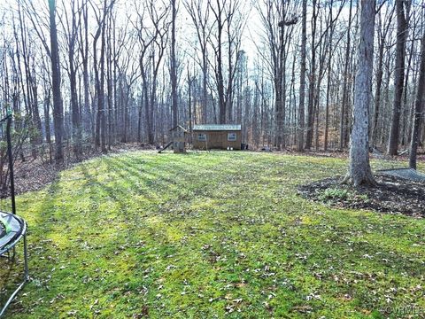 A home in Amelia Courthouse