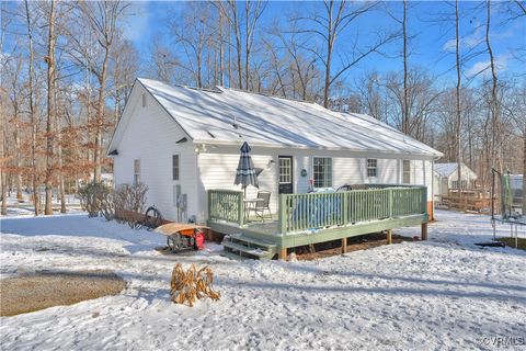 A home in Amelia Courthouse