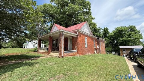 Tiny photo for 117 Moss Street, Martinsville, VA 24112 (MLS # 2615251)