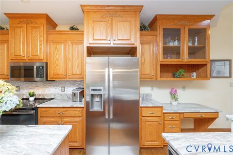 Tiny photo for 831 W Washington Street, Highland Springs, VA 23075 (MLS # 2605842)