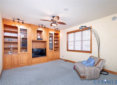 Tiny photo for 831 W Washington Street, Highland Springs, VA 23075 (MLS # 2605842)