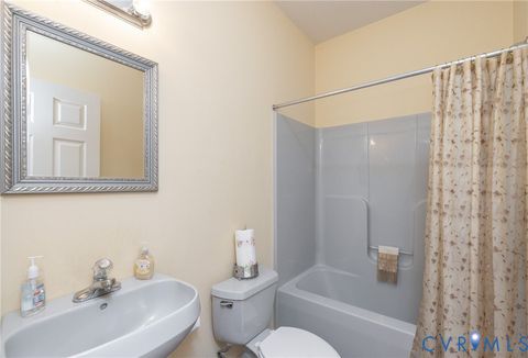 Tiny photo for 831 W Washington Street, Highland Springs, VA 23075 (MLS # 2605842)