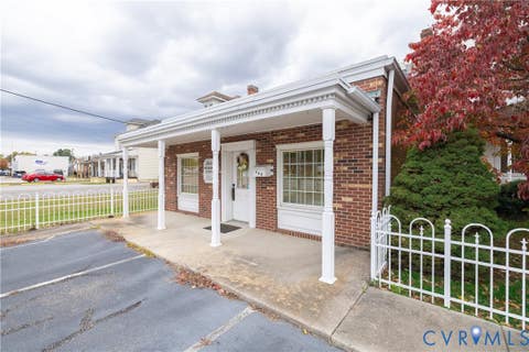 Tiny photo for 664 Boulevard, Colonial Heights, VA 23834 (MLS # 2622759)